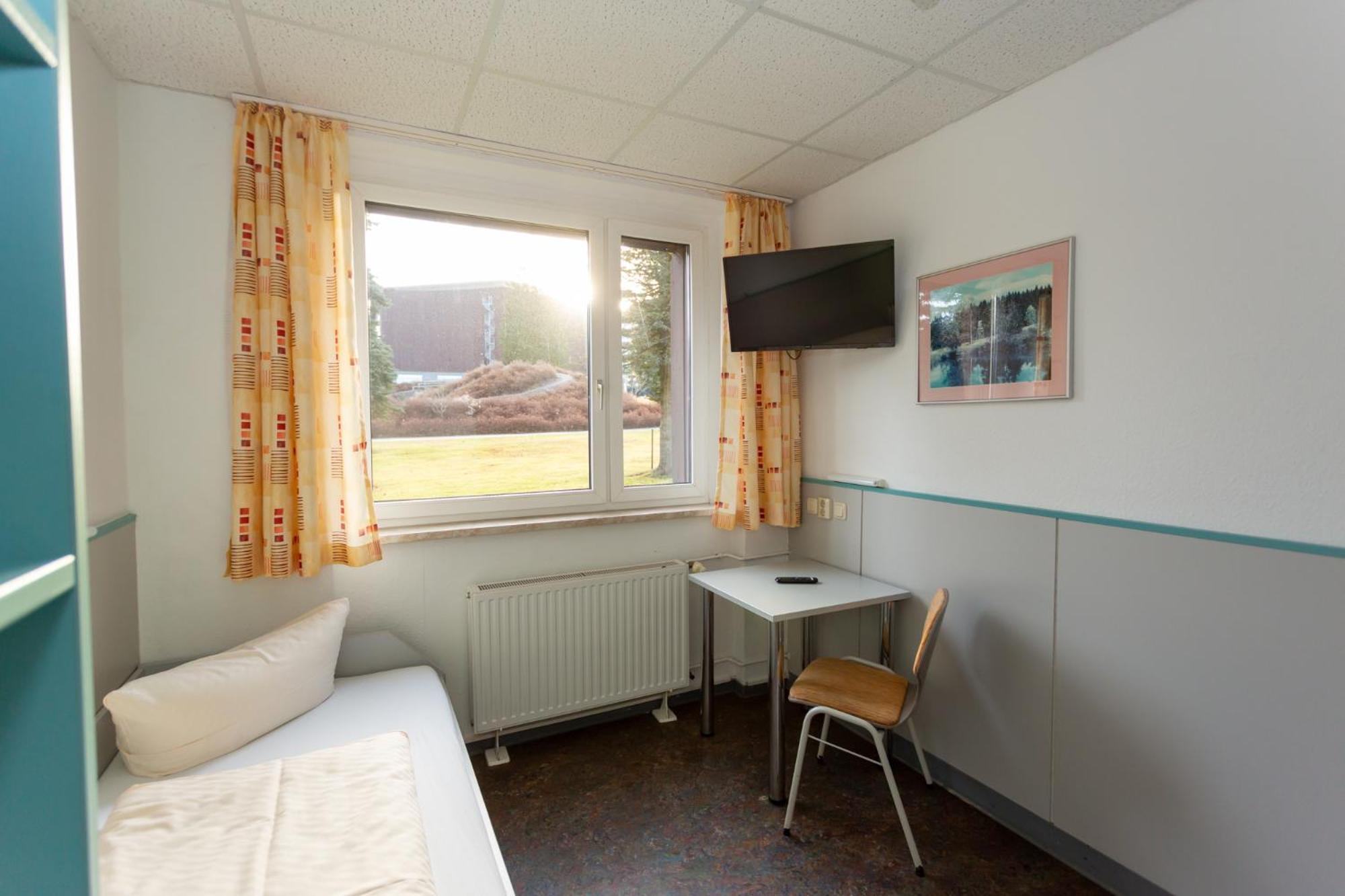 Sportpark Rabenberg Hotel Брайтенбрун Екстериор снимка